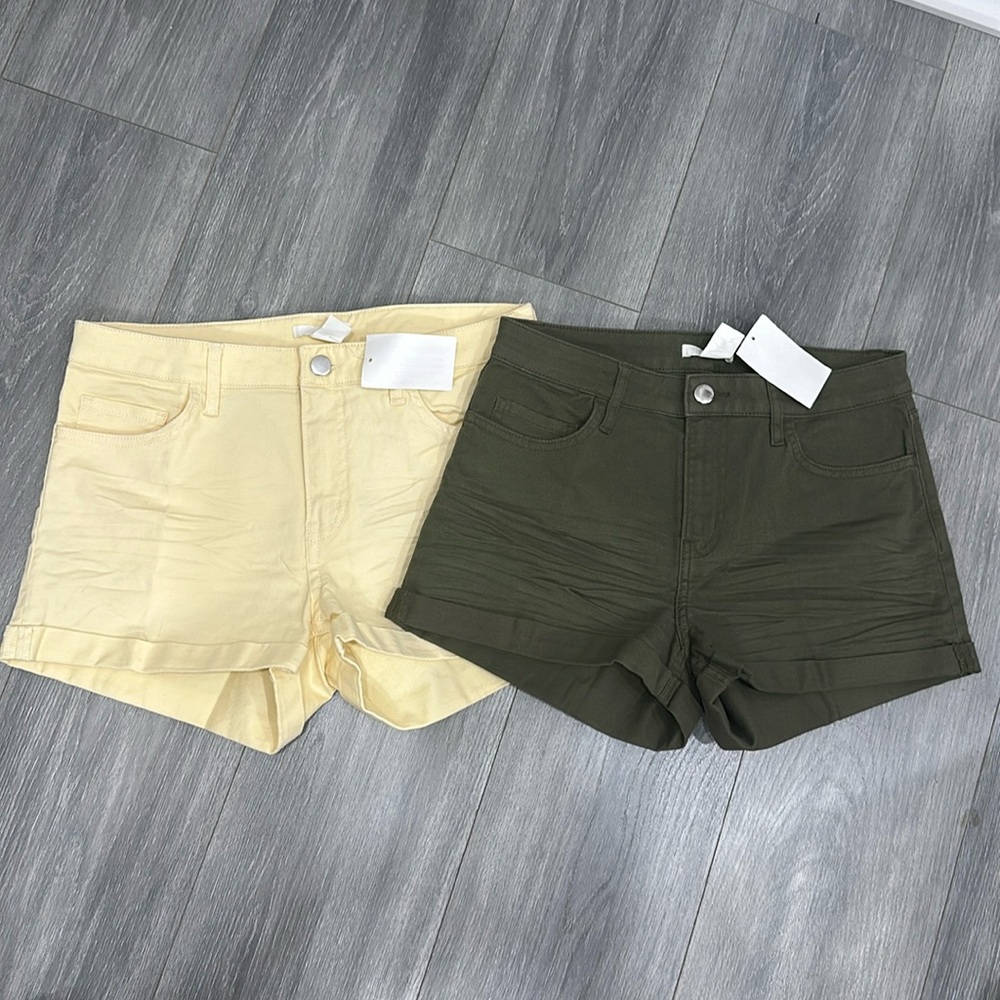 2 shorts